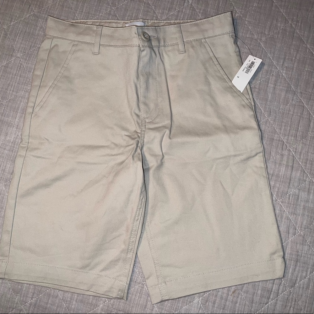 Boys Beige Old Navy Shorts, NWT